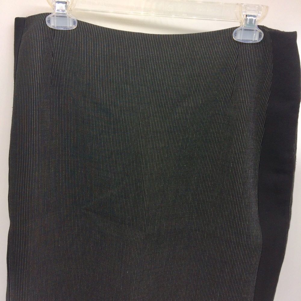 Akris Pinestriped Knee Length Pencil Skirt with Solid Black Side Panels - Picture 3 of 11
